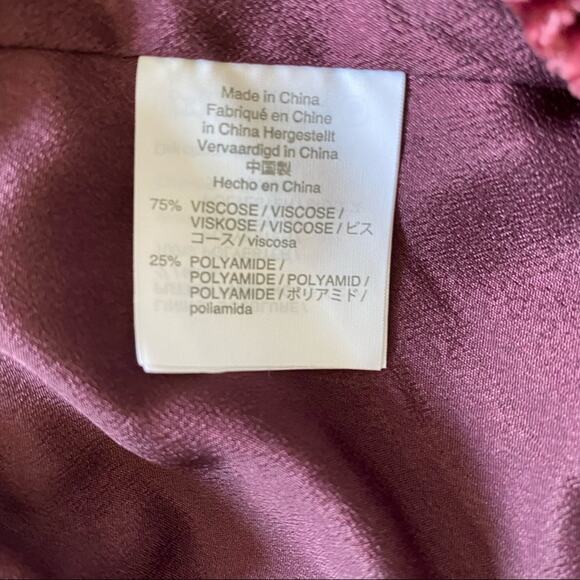 J. Crew Velvet Burgundy Pull-On Skirt Sz XST Elastic Waist Knee Length Holiday - Picture 7 of 10